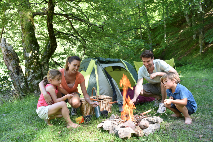 famille au camping a ghisonaccia corse 